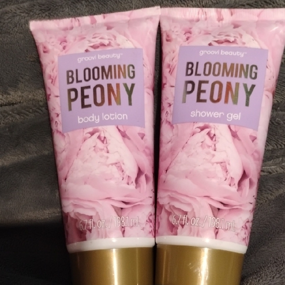 Blooming Peony Body Lotion and Shower Gel Set - Pink